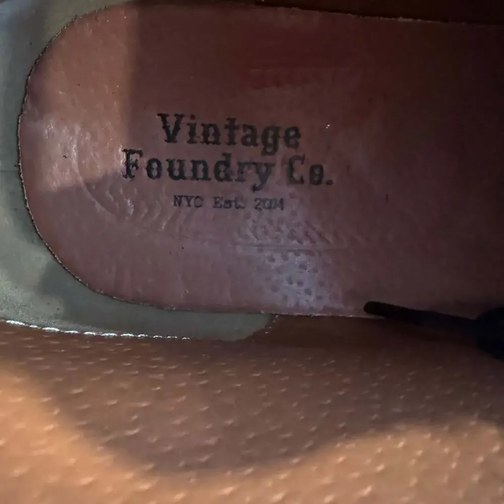 Vintage Foundry Co. Men's Otto Black Suede Chukka Boots Size 10